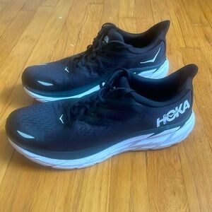 Hoka Clifton 8